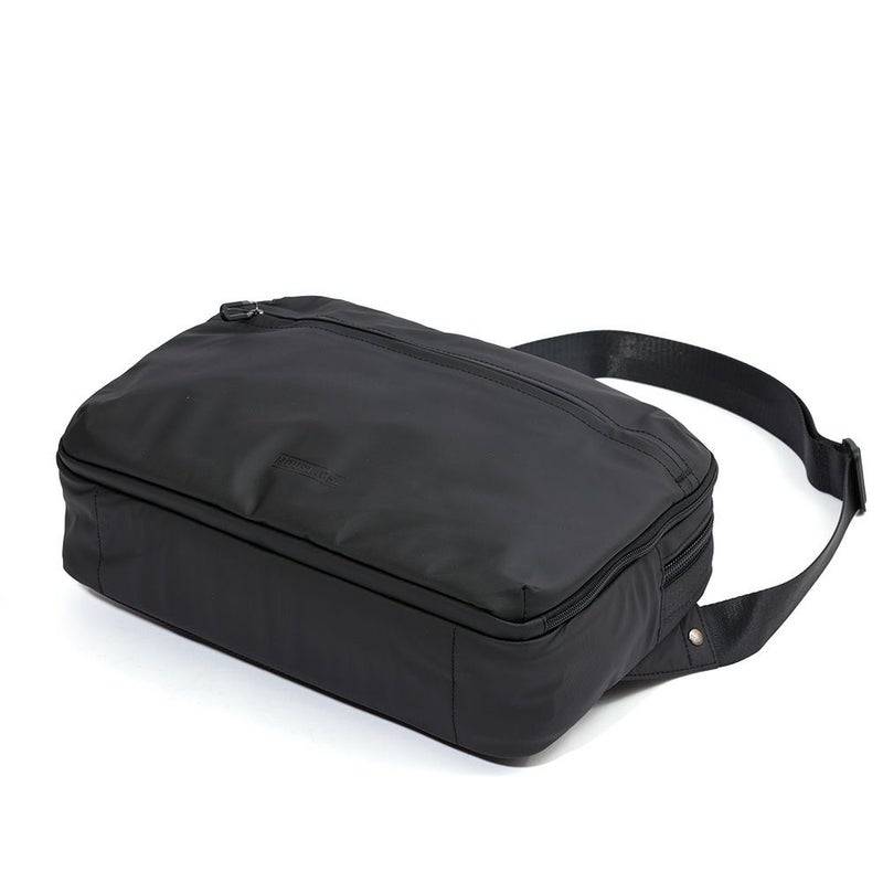 MOUSTACHEショルダーバッグメッセンジャーバッグボディバッグムスタッシュ大容量メンズレディース斜めがけ斜め掛けおしゃれかっこいいカジュアル人気通学軽量ブランド大人30代40代50代MJT4587