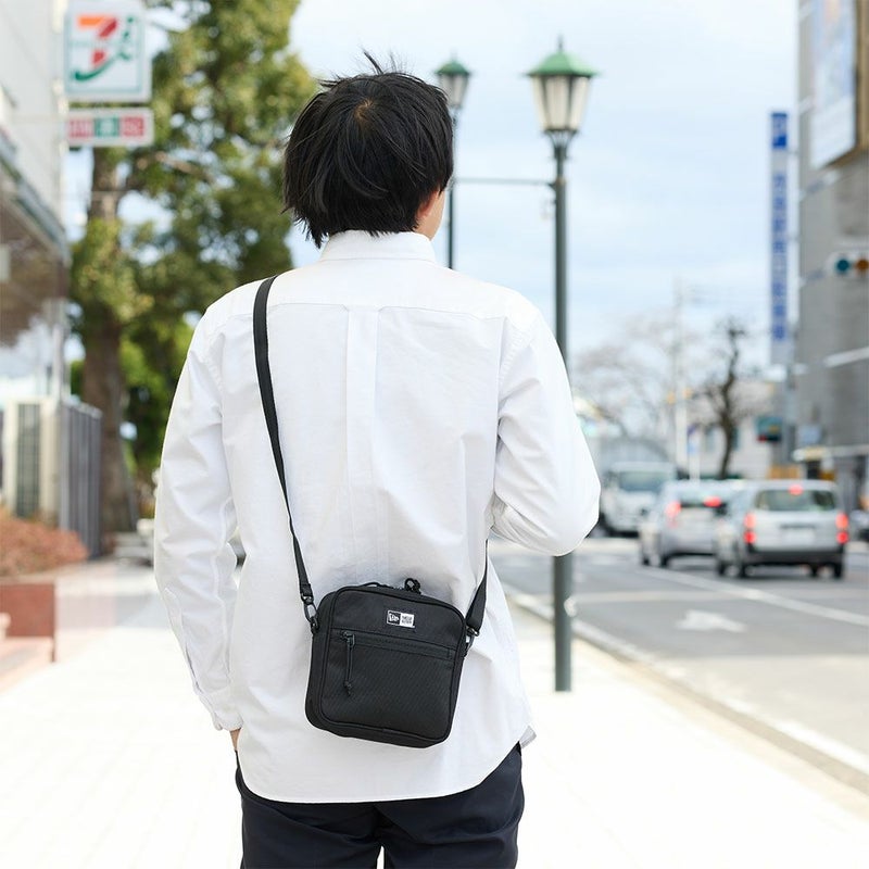 ニューエラショルダーバッグNEWERAメンズレディーススクエアショルダーポーチ1.5Lボックスロゴブラックショルダーバック人気ブランド軽量おしゃれNEWERA