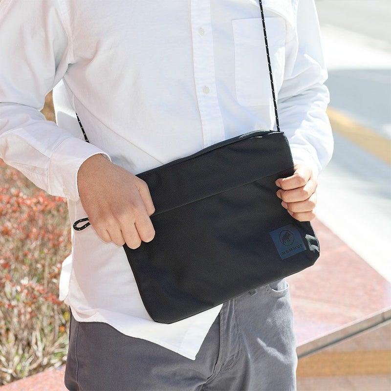 マムートサコッシュMAMMUTXeronSacocheエクセロンショルダーバッグメンズレディースショルダーバック斜めがけバッグ斜め掛けバッグブランド薄い多機能2810-00180