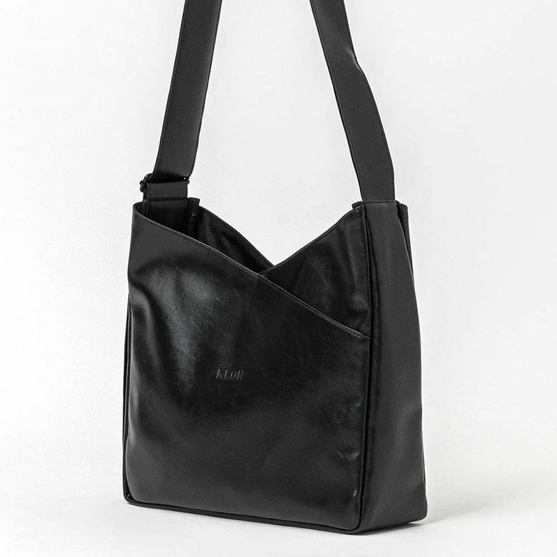 KLONショルダーバッグクローンメンズレディースBUTTERFLYSHOULDERBAGおしゃれ通学通勤ブラック黒