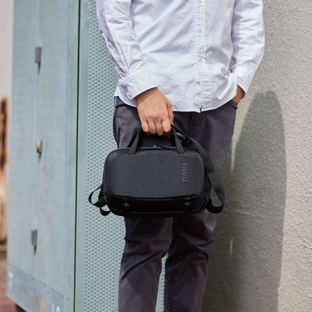ThuleショルダーバッグスーリーSubterra2Crossbodybag5Lクロスボディバッグバッグショルダー斜めがけ斜め掛けメンズレディースブランド正規品3205035
