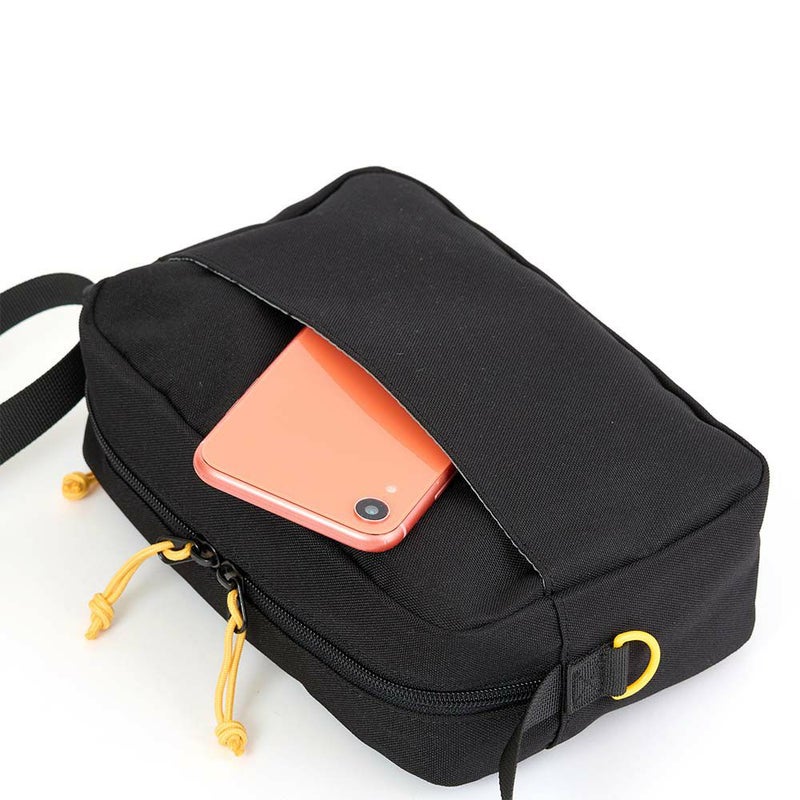 Leeリーショルダーバッグミニオンminionコラボバッグブランドショルダーバック斜め掛け斜めがけ人気ブランドかっこいいシンプル大人おしゃれキャラクターミニオンズminions320-30032