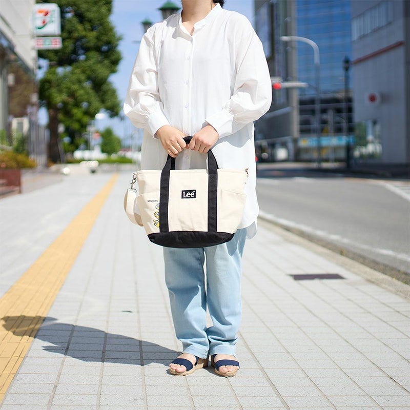 Leeリーショルダーバッグミニオンminionコラボバッグブランドミニトートバッグ2WAY人気ブランドかっこいいシンプル大人おしゃれキャラクターミニオンズminions320-30011