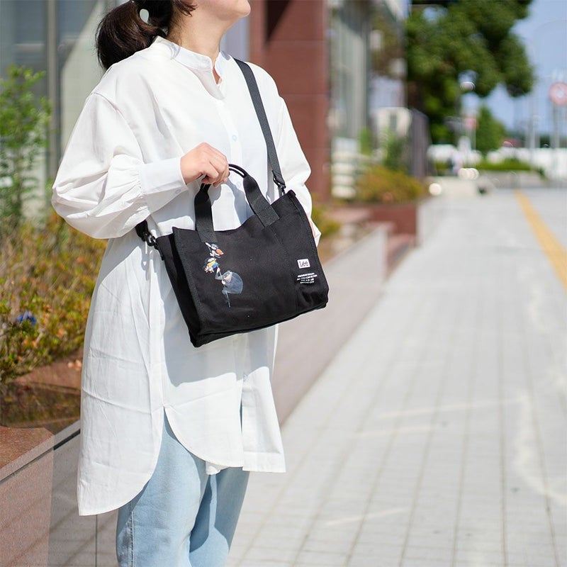 Leeリーショルダーバッグミニオンminionコラボバッグブランドミニトートバッグ2WAYグルー怪盗グルー人気ブランドかっこいいシンプル大人おしゃれキャラクターミニオンズminions320-30042