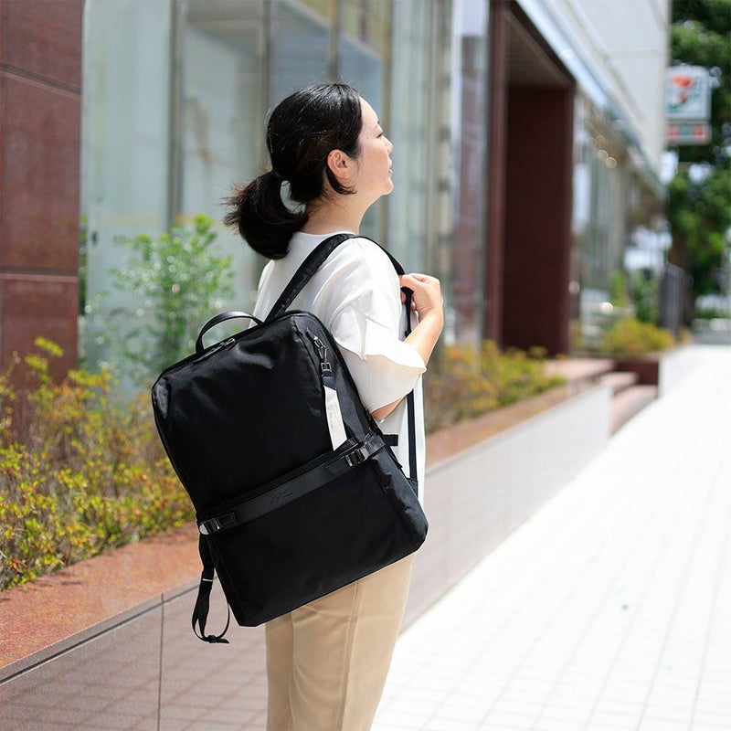 リュックレディースビジネスW&.Day/NightリッカB4サイズ15.6インチPC収納ビジネスリュック通勤エースビジネスバッグバッグきれいめブランド軽量軽いおしゃれ女性大きめ大きい大容量11713