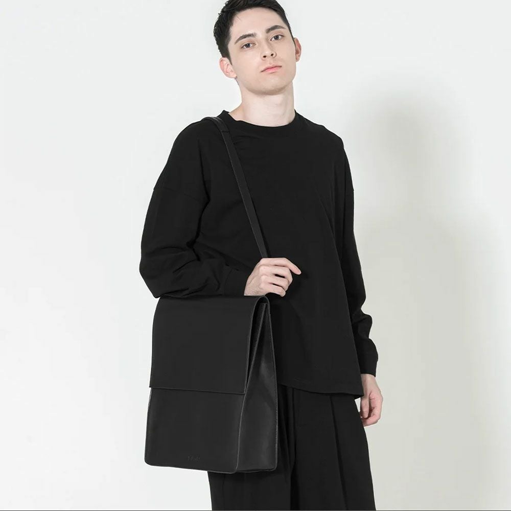 KLONリュッククローンメンズレディースSQUARELINERUCKSACKバックパックリュックサック肩掛け2WAY通学通勤おしゃれブラック
