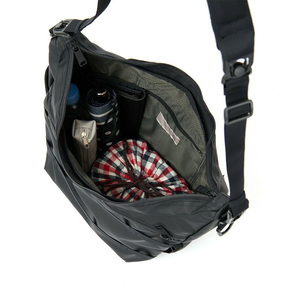 CIEショルダーバッグLサイズバッグシーGRID3SHOULDERBAG-02メンズレディース斜めがけ斜め掛けブランド評判人気防水撥水大容量大きめおすすめ正規品日本製グリッド3032055