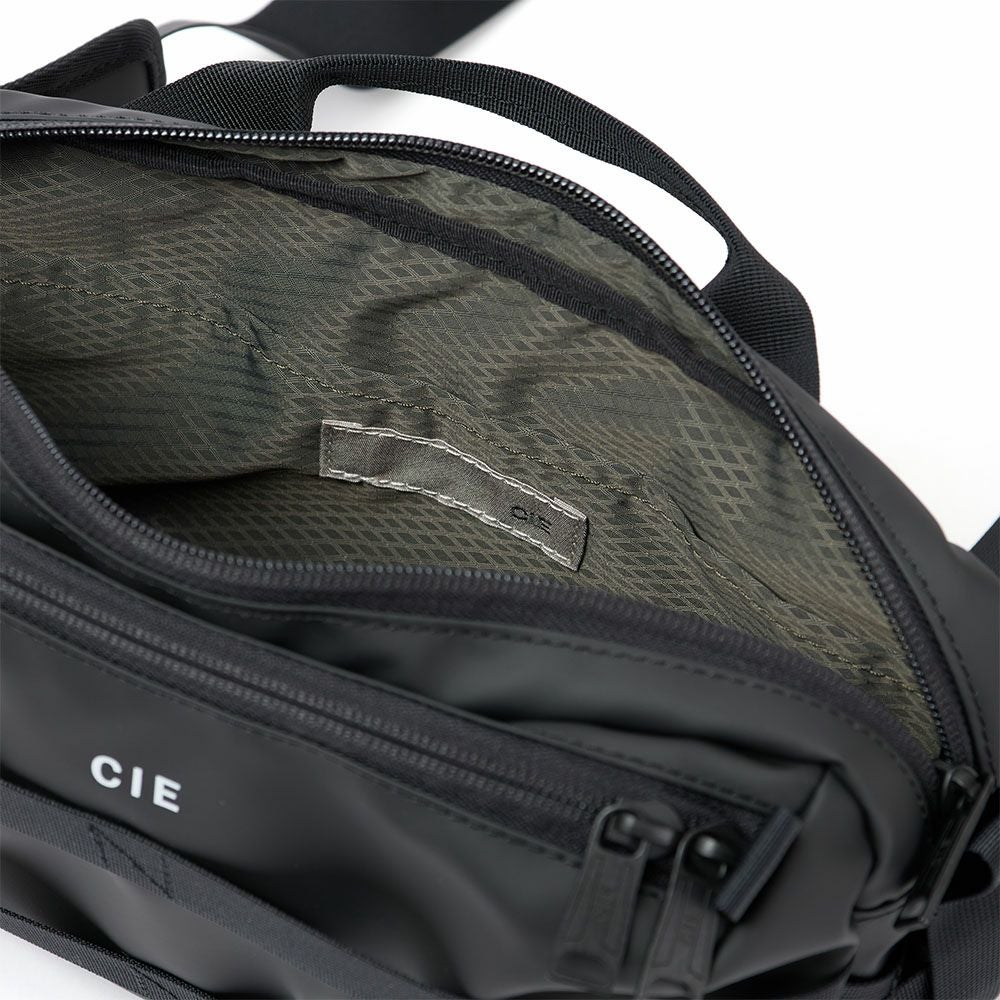 CIEショルダーバッグボディバッグバッグシーGRID32WAYSLINGBAGスリングバッグメンズレディース斜めがけ斜め掛けブランド評判人気防水撥水おすすめ正規品日本製グリッド3032057