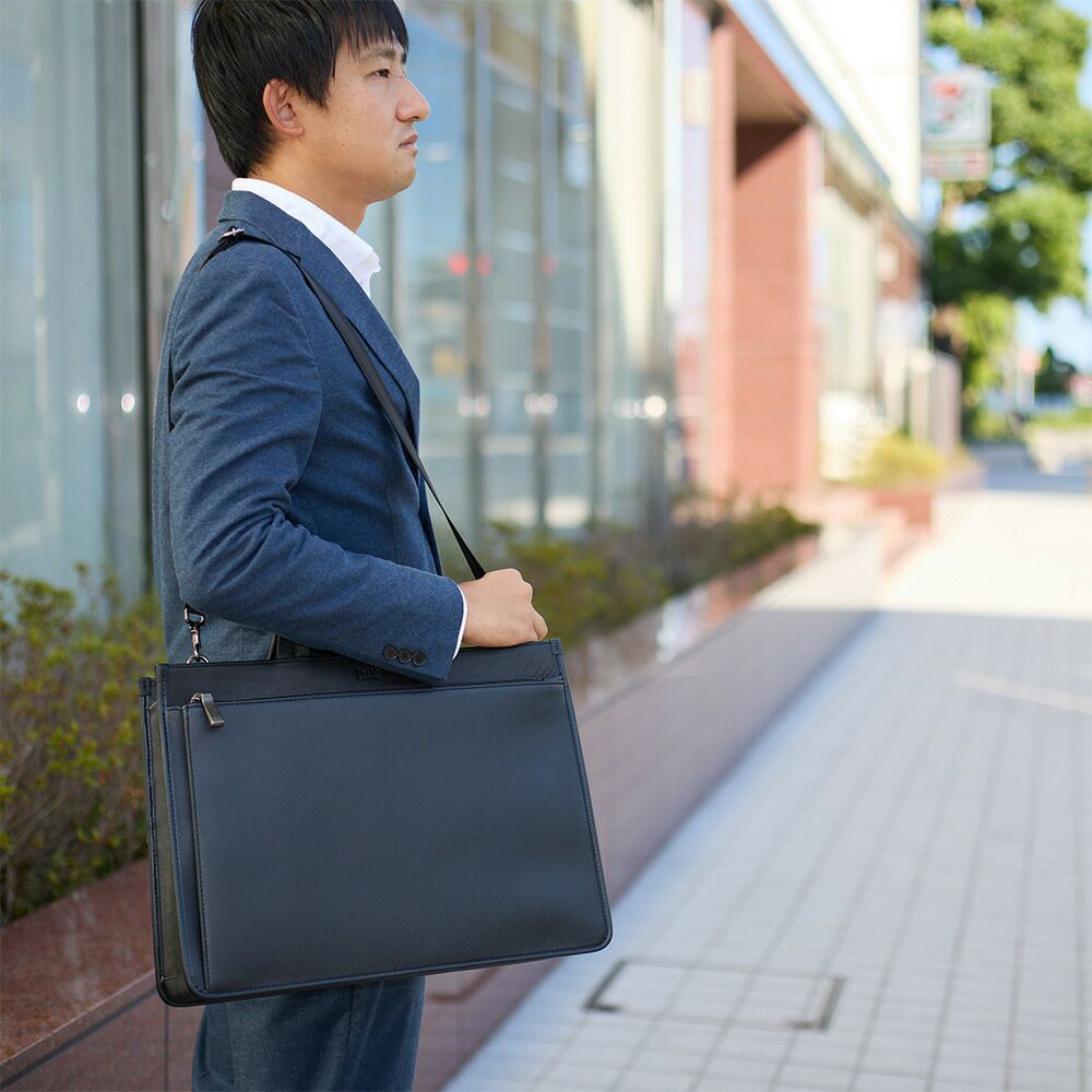 タケオキクチビジネスバッグバッグTAKEOKIKUCHIナビTKB4A4大きめ大容量メンズブリーフケースリクルートバッグ就活バッグスマート軽量15.6インチパソコン収納キクチタケオ271502