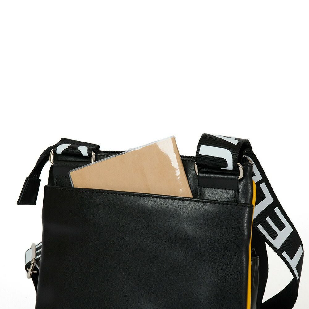 カステルバジャックショルダーバッグバッグCASTELBAJACダルトンミニメンズレディースミニショルダーバッグ軽量薄いブランド大人男性女性人気26131